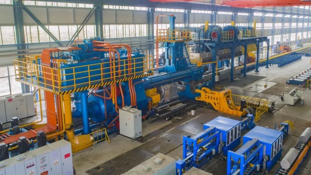 10,000-Ton Extrusion Press