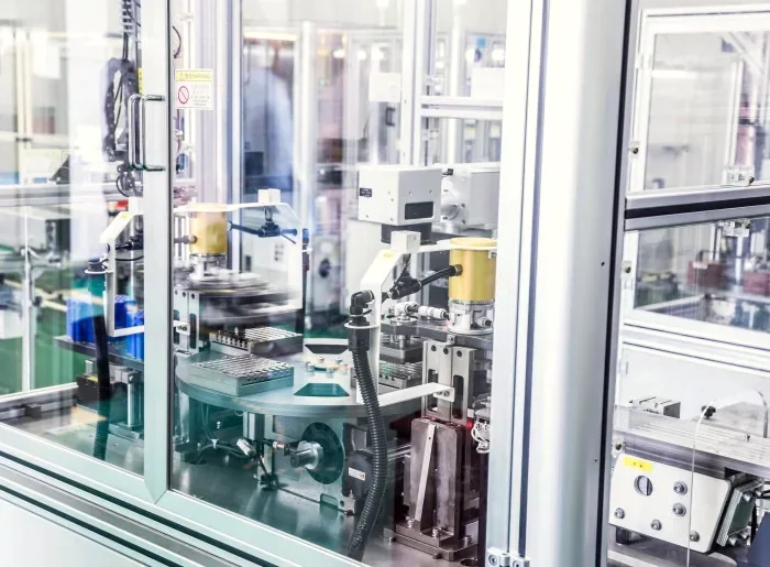 Automated Magnetic Assembly Cell