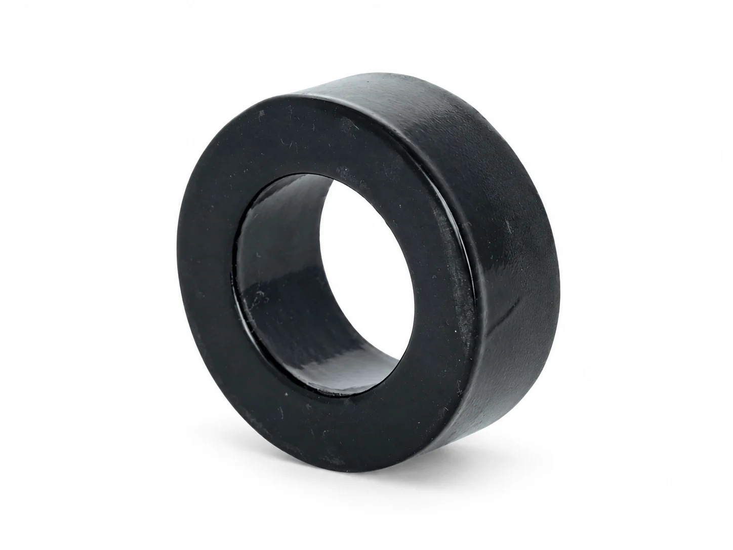 High-permeability FeNi nanocrystalline toroid