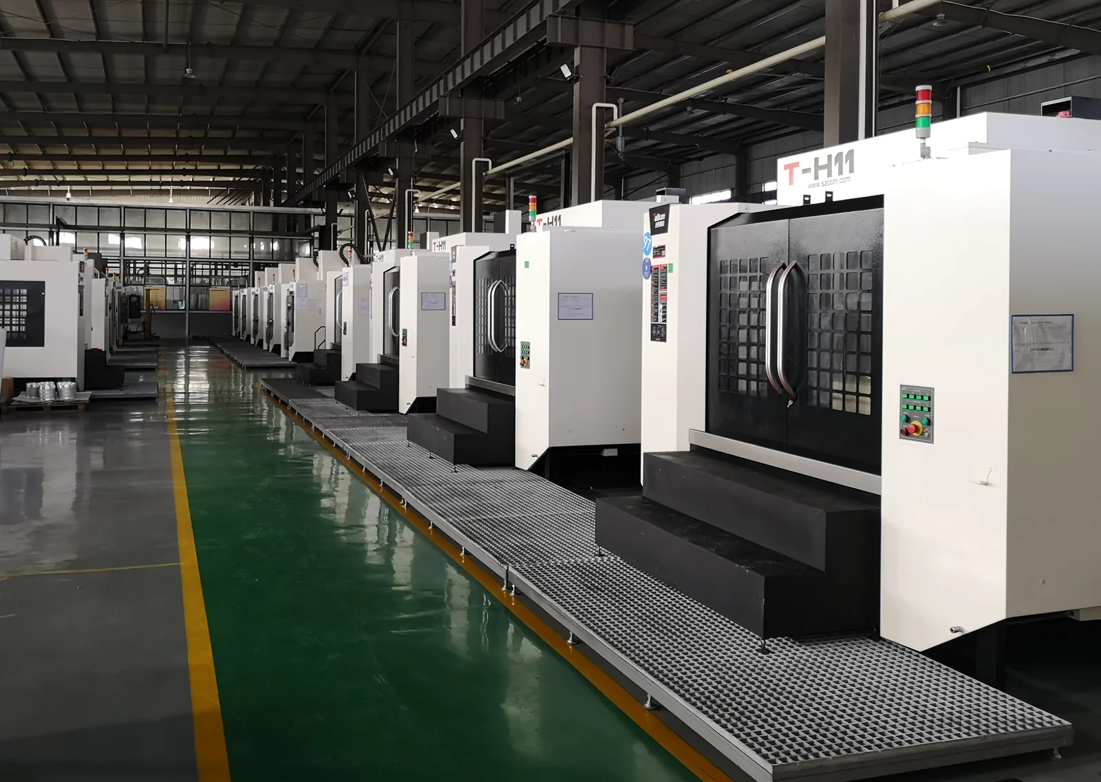 Enclosed CNC machining equipment
