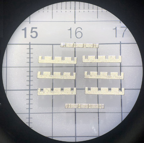Single micro magnet